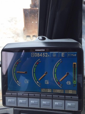 "1,900,000"ขายโคมัสสุ200-8พร้อมใช้งาน(8000)ชั่วโมงเอกสารพร้อมโอน