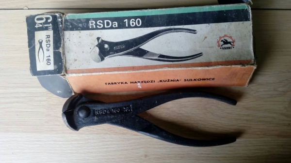 ขายคีมตัดลวดตะปู ยาว6 1/4" Made in Poland.