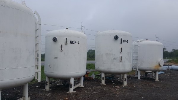 ขายถังกรองน้ำ 4ใบ/ชุดมี 2 ชุดๆละ 120,000 บาท