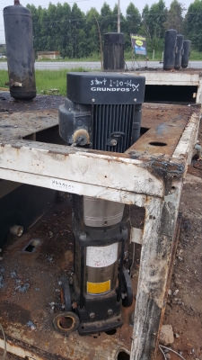 ขายปั๊มน้ำ10 แรง 2 ตัวละ 10,000 บาท   3 แรง 2 ตัวๆละ5,000 บาท