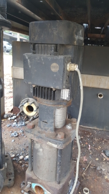 ขายปั๊มน้ำ10 แรง 2 ตัวละ 10,000 บาท   3 แรง 2 ตัวๆละ5,000 บาท