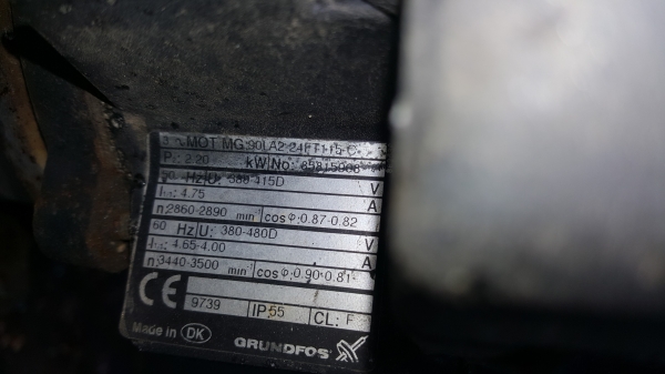 ขายปั๊มน้ำ10 แรง 2 ตัวละ 10,000 บาท   3 แรง 2 ตัวๆละ5,000 บาท