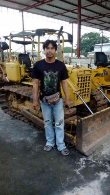 แทร็คเตอร์ KOMATSU รุ่น 21 PL  4 สูบ ถานดันกว้าง 2.55 เมตร