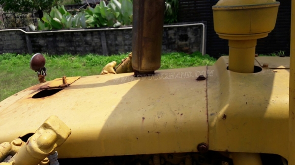 แทร็คเตอร์ KOMATSU รุ่น 21 PL  4 สูบ ถานดันกว้าง 2.55 เมตร