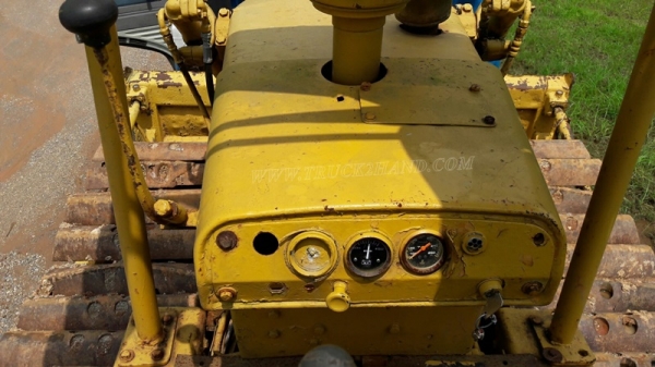 แทร็คเตอร์ KOMATSU รุ่น 21 PL  4 สูบ ถานดันกว้าง 2.55 เมตร