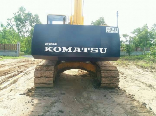 ขาย Komatsu Pc200-5 สภาพสวยพร้อมใช้ ต่อคุณอ๊อฟพิจิตร086-737-9991 ขาย Komatsu Pc200-5 สภาพสวยพร้อมใช้ ต่อคุณอ๊อฟพิจิตร086-737-9991
