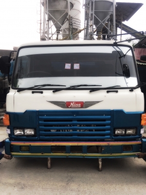 ขาย HINO หัวเก๋ง 3 ใบ อุปกรณ์ครบ เก็บผุ ทำสี ปิ๊ง พร้อมยกขึ้นใช้งานได้เลยราคา 48000 บาท