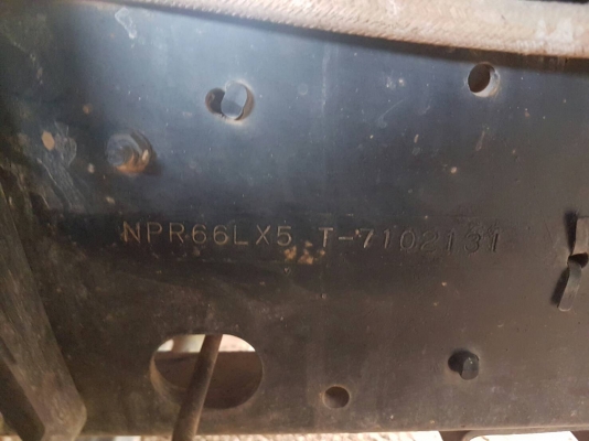 6 ล้อ ISUZU NPR 120 แรง ดั้มดิน กระบะ 4 เมตร หน้า-หลัง F รถ ปี 41 6 ล้อ ISUZU NPR 120 แรง ดั้มดิน กระบะ 4 เมตร หน้า-หลัง F รถ ปี 41