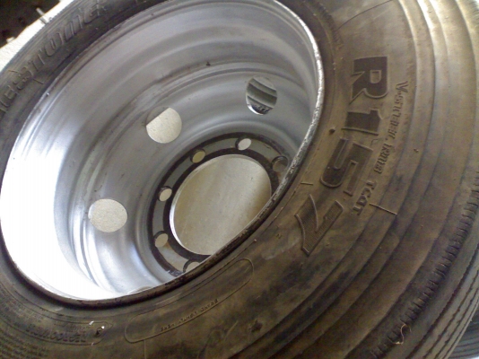 ยาง Bridgestone R157(11R22.5) พร้อมล้อเม็กซ์ 5 เส้น