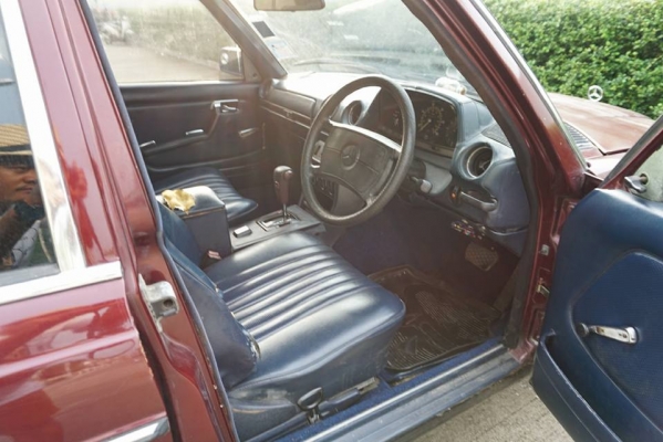 วุฒิ นนบุรี ขาย รถBENZ W230 ถูกที่สุดใน3โลก