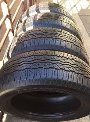 ยาง Bridgestone 235 55 18 ปลายปี14 ดอกเต็ม ไม่มีปะ ราคาไม่แพง ยาง Bridgestone 235 55 18 ปลายปี14 ดอกเต็ม ไม่มีปะ ราคาไม่แพง