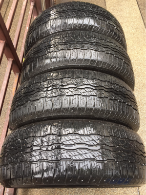 ยาง Bridgestone 235 55 18 ปลายปี14 ดอกเต็ม ไม่มีปะ ราคาไม่แพง ยาง Bridgestone 235 55 18 ปลายปี14 ดอกเต็ม ไม่มีปะ ราคาไม่แพง
