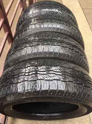 ยาง Bridgestone 235 55 18 ปลายปี14 ดอกเต็ม ไม่มีปะ ราคาไม่แพง ยาง Bridgestone 235 55 18 ปลายปี14 ดอกเต็ม ไม่มีปะ ราคาไม่แพง