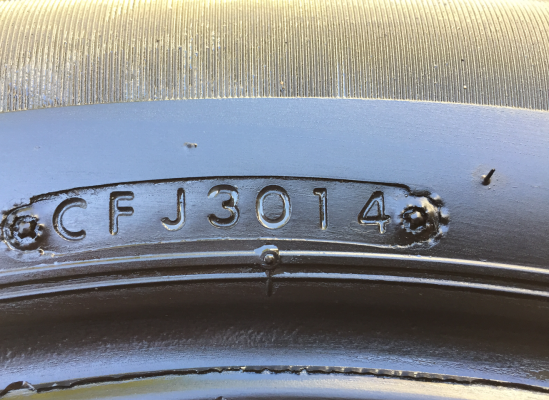 ยาง Bridgestone 235 55 18 ปลายปี14 ดอกเต็ม ไม่มีปะ ราคาไม่แพง ยาง Bridgestone 235 55 18 ปลายปี14 ดอกเต็ม ไม่มีปะ ราคาไม่แพง