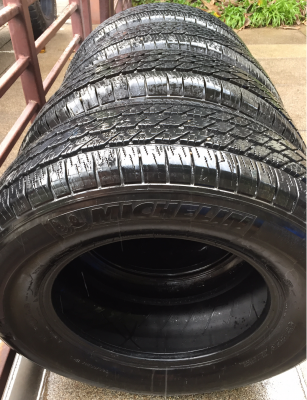 ยาง Michelin 265 65 17 ปลายปี14 ดอกเต็ม ใช้ยาว ราคาไม่แพง