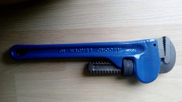 ขายคอม้าขาเดียว10"รุ่นงานหนัก Record Made in England.เก่าเก็บ ขายคอม้าขาเดียว10"รุ่นงานหนัก Record Made in England.เก่าเก็บ