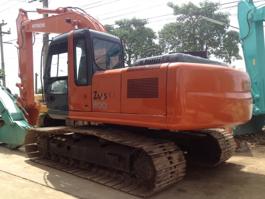 ขายรถแบคโฮ HITACHI ZX200-1 เอกสารเล่มทะเบียน ไมล์ 10700 ชม.ราคา 1400000