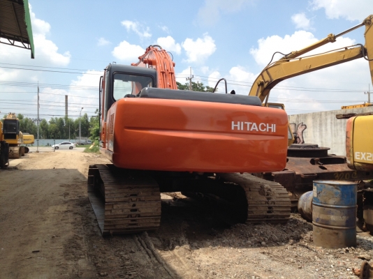 ขายรถแบคโฮ HITACHI ZX200-1 เอกสารเล่มทะเบียน ไมล์ 10700 ชม.ราคา 1400000