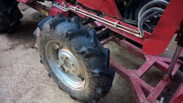 ขายยันม่าร์ EF494T 49 แรงม้า ขายยันม่าร์ EF494T 49 แรงม้า