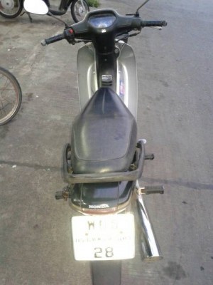 Honda wave 100 ปี 47 ลด 12600.-