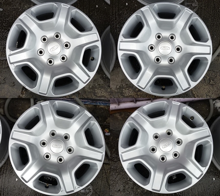 แม็ก Ford New Ranger Wildtrak  ขอบ 18  สภาพสวยเดิมถอดป้ายแดง มีรอยบ้างเล็กน้อย