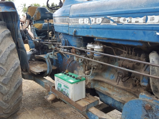 ขายรถไถ FORD 6600 เครื่อง T5เสื้อเรียบ  เครื่องดี ปั้มดี อุปกรณ์ ดันหน้า หาง3 ขายตามสภาพที่เห็นในรูป ราคา. 225,000 บาท โทร.080-1085007 บอล