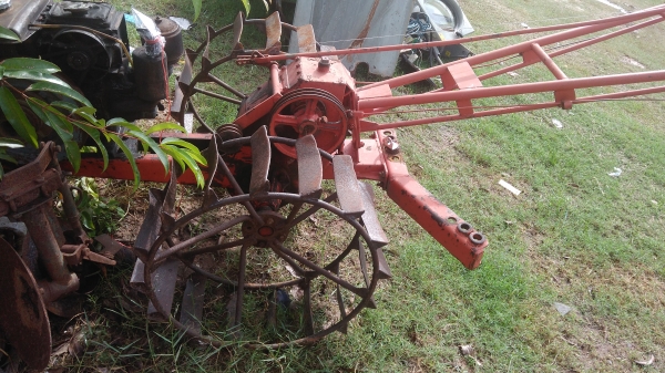 รถไถเดินตาม ขนาดเล็ก