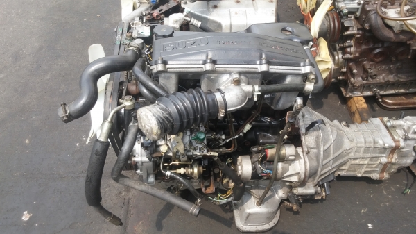 เครื่ิงยนต์อิซุสุ 2800 4JB1 เครื่องนอกพร้อมเกีร์ย เอกสารพร้อมวางสวยๆ รับประกัน