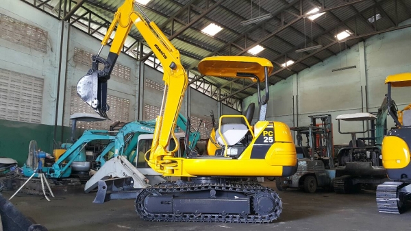 ขาย รถขุด KOMATSU รุ่น PC25-1- มือสองญี่ปุ่น แทรกเหล็กสวย สลัก บูท เอวแน่น 100\% คอนโทรลสั้น สวยพร้อมใช้งาน มือถือ/LINE ID : 0818753444 ขาย รถขุด KOMATSU รุ่น PC25-1- มือสองญี่ปุ่น แทรกเหล็กสวย สลัก บูท เอวแน่น 100\% คอนโทรลสั้น สวยพร้อมใช้งาน มือถือ/LINE ID : 0818753444