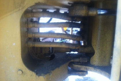 ขายรถตักล้อยาง CAT 910 ราคา 498,000 บาท รถนอกนำเข้าจากญี่ปุ่น สภาพสวยพร้อมใช้ ติดต่อสอบถามได้ โทร 044-666729 089-8451778 081-9972972