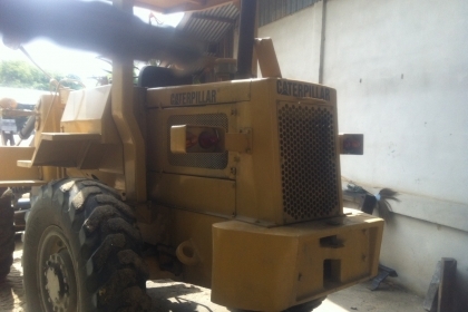 ขายรถตักล้อยาง CAT 910 ราคา 498,000 บาท รถนอกนำเข้าจากญี่ปุ่น สภาพสวยพร้อมใช้ ติดต่อสอบถามได้ โทร 044-666729 089-8451778 081-9972972