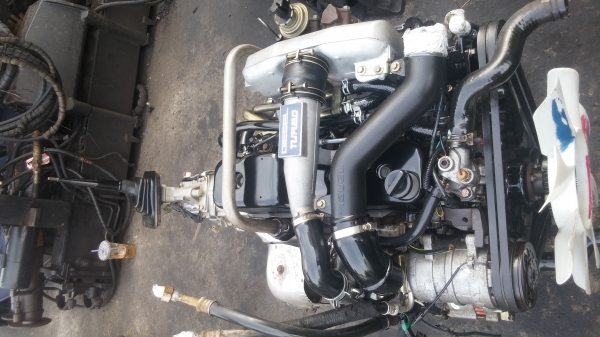 เครื่ิงยนต์อิซุสุ 2800 4JB1 เทอร์โบเครื่องนอกพร้อมเกีร์ย เอกสารพร้อมวางสวยๆ รับประกัน เครื่ิงยนต์อิซุสุ 2800 4JB1 เทอร์โบเครื่องนอกพร้อมเกีร์ย เอกสารพร้อมวางสวยๆ รับประกัน