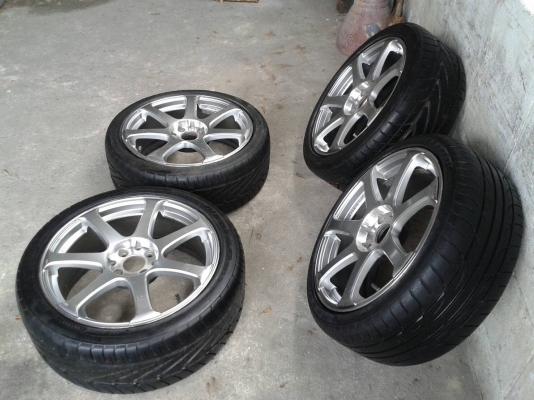 ล้อแท้ขอบ17นิ้ว4รู100/114 พร้อมยาง ชุดนี้ ราคา 6900 บาท ล้อแท้ขอบ17นิ้ว4รู100/114 พร้อมยาง ชุดนี้ ราคา 6900 บาท