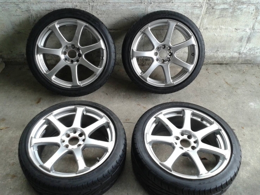 ล้อแท้ขอบ17นิ้ว4รู100/114 พร้อมยาง ชุดนี้ ราคา 6900 บาท