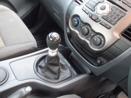 FORD RANGER 2.2 XLS MT ปี2013