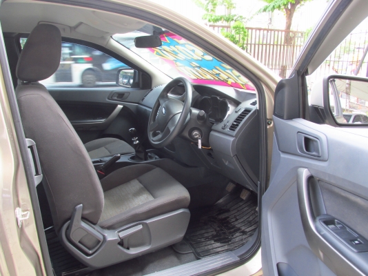 FORD RANGER 2.2 XLS MT ปี2013 FORD RANGER 2.2 XLS MT ปี2013