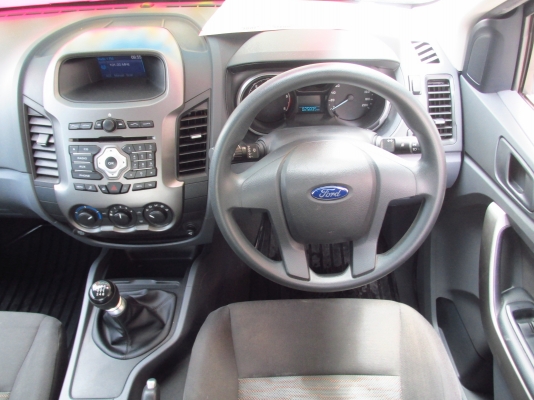 FORD RANGER 2.2 XLS MT ปี2013 FORD RANGER 2.2 XLS MT ปี2013