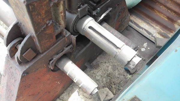 ** SOLD ** แท่นม้วนเหล็กแผ่นมือสอง 5 ฟุต 150 cm ม้วนหนา 9 mm เครื่องเก่าเก็บพร้อมใช้