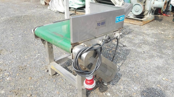 ** Sold ** สายพานลำเลียงสแตนเลสใช้ในอุตสาหกรรมอาหาร สภาพสวยสดใหม่พร้อมใช้งาน