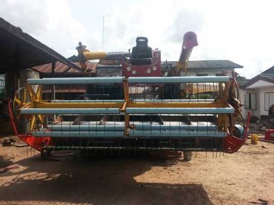 ขายรถเกี่ยวข้าว ไทยเจริญการช่าง ช่วงล่าง12ปั๊ม23 เครื่องHINOJO2 เช็คลงงาน