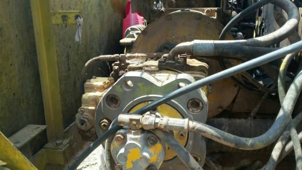 ขาย 465,000 KOBELCO SK 200-3 เครื่องดี ปั้มแรง ไฟฟ้ามีอุปกรครบขาดมอเตอร์ เอวใหม่ รถสวยพร้อมใช้ เอกสารเล่มพร้อมโอน 090-772-3710 090-772-378 ขาย 465,000 KOBELCO SK 200-3 เครื่องดี ปั้มแรง ไฟฟ้ามีอุปกรครบขาดมอเตอร์ เอวใหม่ รถสวยพร้อมใช้ เอกสารเล่มพร้อมโอน 090-772-3710 090-772-378