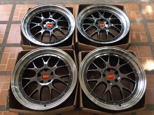 ล้อ BBS LM-R ขอบ 20 สภาพสวย สีเดิม ไม่มีซ่อม ราคาไม่แพง