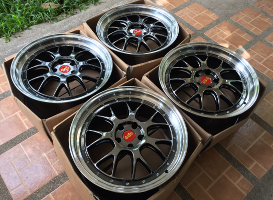 ล้อ BBS LM-R ขอบ 20 สภาพสวย สีเดิม ไม่มีซ่อม ราคาไม่แพง