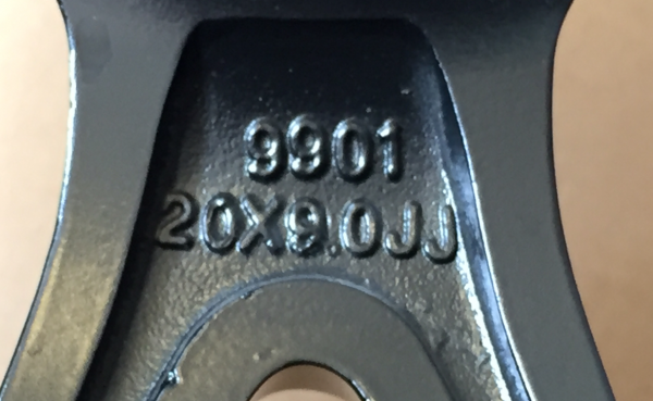 ล้อ BBS LM-R ขอบ 20 สภาพสวย สีเดิม ไม่มีซ่อม ราคาไม่แพง