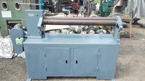 ** SOLD ** แท่นม้วน 4 ฟุต 120 cm. ม้วนหนา 3 mm เครื่องสภาพสวยพร้อมใช้งาน