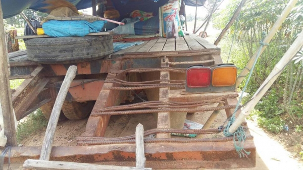 ขาย10ล้อหัวยาวคู่รถขุดแบ็คโค KOMATSU120-5 สภาพพร้อมทำงาน ช่วงล่างดี