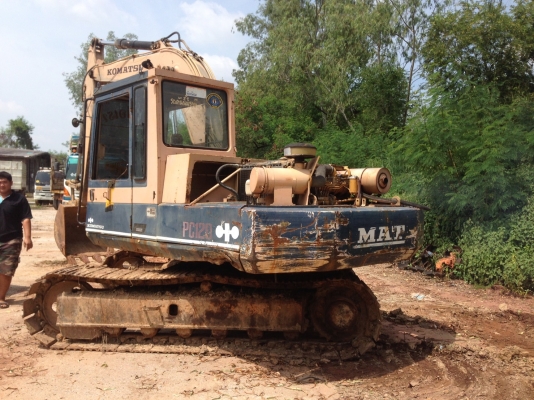 ขาย 335,000 KOMATSU pc 100-3 เครื่องเดิมดี ปั้มแรง เอวแน่น ช่วงล่างแน่น เล่มทะเบียน รถพร้อมใช้เอกสารพร้อมโอน 090-772-3710 090-772-3708