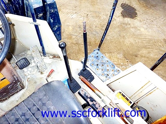 ขายรถตัก KOMATSU WR11 นำเข้าจากญี่ปุ่น สเปคเดียวกับ WA100 ขายรถตัก KOMATSU WR11 นำเข้าจากญี่ปุ่น สเปคเดียวกับ WA100