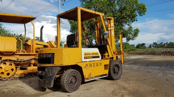 ขายด่วนรถยกKOMATSU FG25-8 ยก2.5ตันเสาสูง3เมตรทูฟรียางตัน4เส้นรถนอกเพื่งนำเข้ามายังไม่เคยใช้งานในเมืองไทยเลย=รุ่นใหม่ขายถูกๆๆ ขายด่วนรถยกKOMATSU FG25-8 ยก2.5ตันเสาสูง3เมตรทูฟรียางตัน4เส้นรถนอกเพื่งนำเข้ามายังไม่เคยใช้งานในเมืองไทยเลย=รุ่นใหม่ขายถูกๆๆ