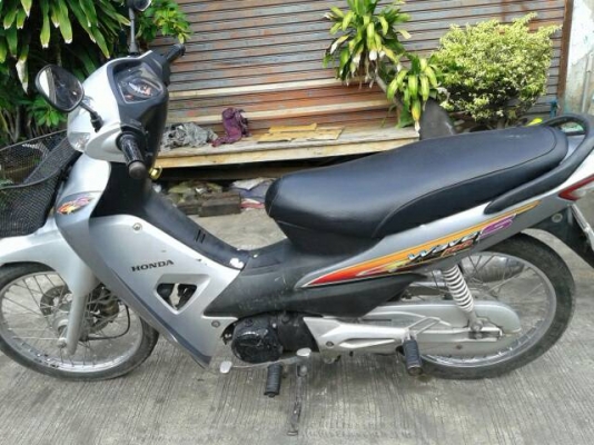 เวฟ100s ปี 49